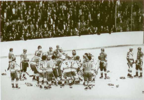 Иллюстрация к книге — Валерий Харламов [_38.jpg]