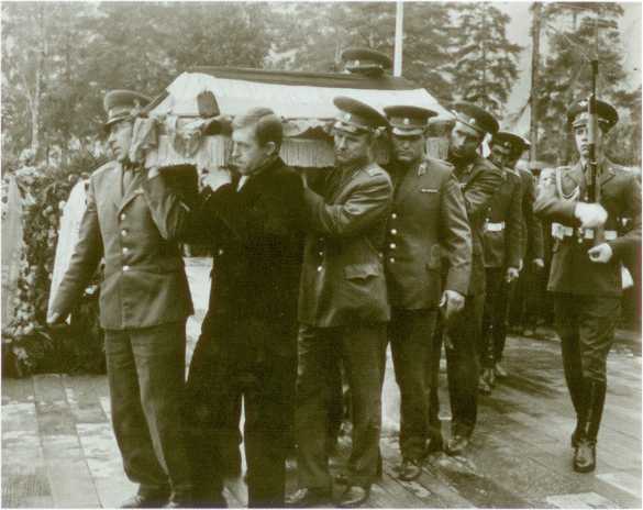 Иллюстрация к книге — Валерий Харламов [_60.jpg]