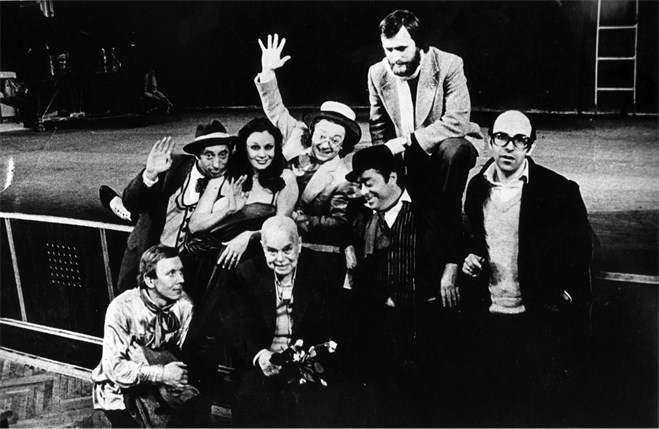 Иллюстрация к книге — Режиссеры-семидесятники. Культура и судьба [b00001089.png.jpg]