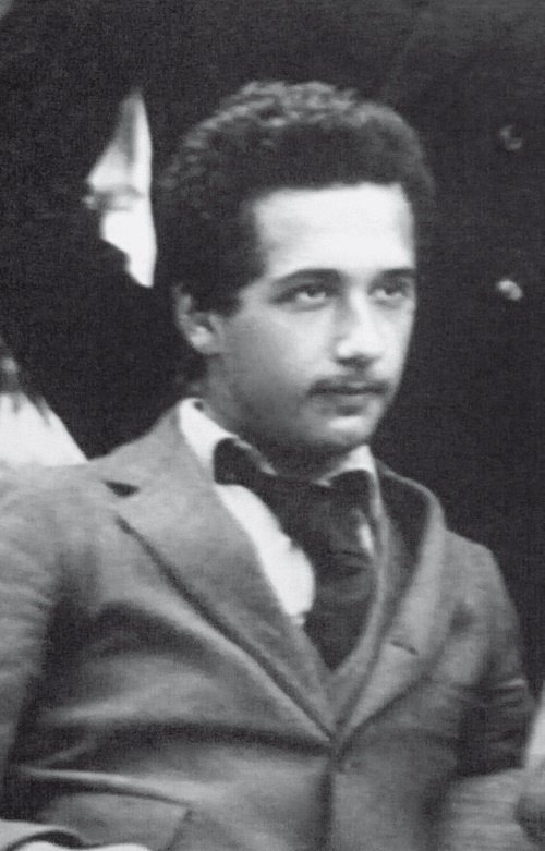 Иллюстрация к книге — Эйнштейн. Его жизнь и его Вселенная [i_006.jpg]