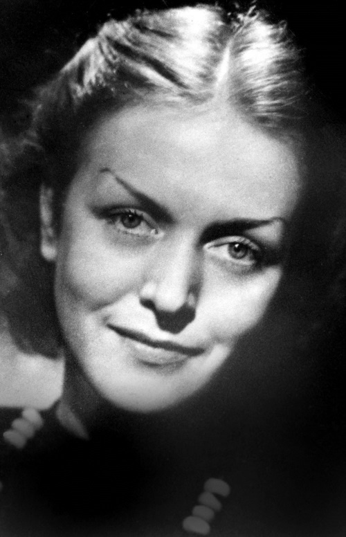 Иллюстрация к книге — Ингмар Бергман. Жизнь, любовь и измены [i_006.jpg]