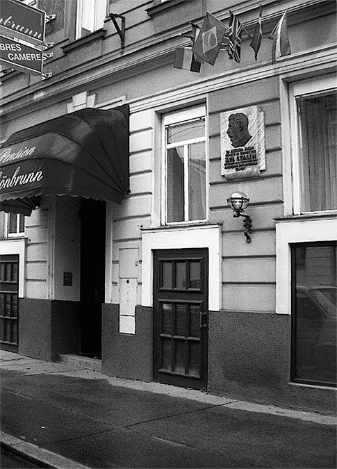 Иллюстрация к книге — Молодой Сталин [i_058.jpg]