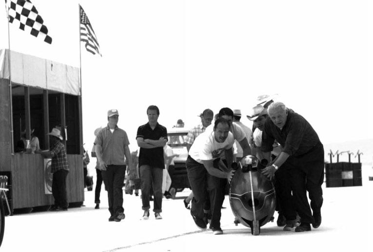 Иллюстрация к книге — Быть Энтони Хопкинсом. Биография бунтаря [i_011.jpg]