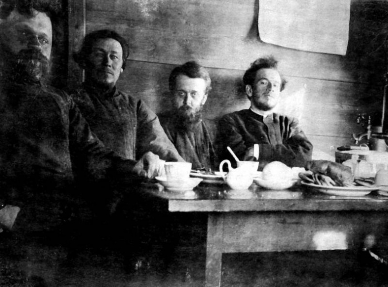 Иллюстрация к книге — Лев в тени Льва [i_022.jpg]