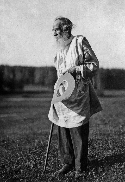 Иллюстрация к книге — Святой против Льва. Иоанн Кронштадтский и Лев Толстой. История одной вражды [i_028.jpg]