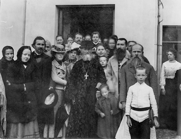 Иллюстрация к книге — Святой против Льва. Иоанн Кронштадтский и Лев Толстой. История одной вражды [i_049.jpg]