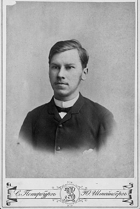 Иллюстрация к книге — Святой против Льва. Иоанн Кронштадтский и Лев Толстой. История одной вражды [i_050.jpg]