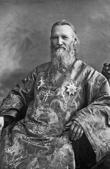 Иллюстрация к книге — Святой против Льва. Иоанн Кронштадтский и Лев Толстой. История одной вражды [i_054.jpg]