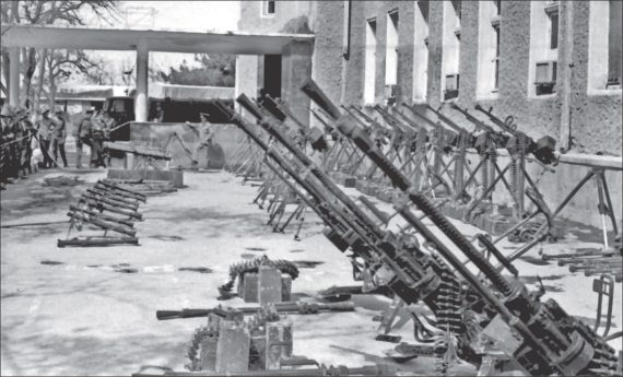 Иллюстрация к книге — Афганская война. Все боевые операции [i_017.jpg]