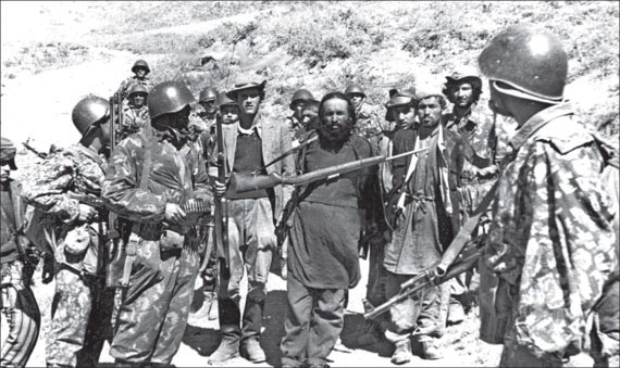 Иллюстрация к книге — Афганская война. Все боевые операции [i_037.jpg]