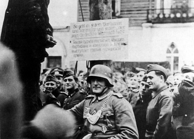 Иллюстрация к книге — Битва за Крым 1941–1944. От разгрома до триумфа [i_011.jpg]