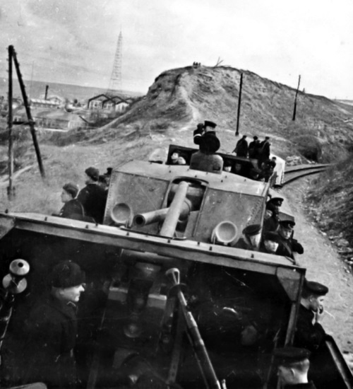 Иллюстрация к книге — Битва за Крым 1941–1944. От разгрома до триумфа [i_042.jpg]