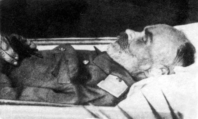 Иллюстрация к книге — Полководцы Первой Мировой. Русская армия в лицах [i_048.jpg]