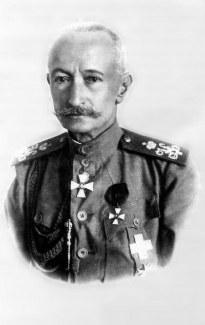 Иллюстрация к книге — Полководцы Первой Мировой. Русская армия в лицах [i_084.jpg]