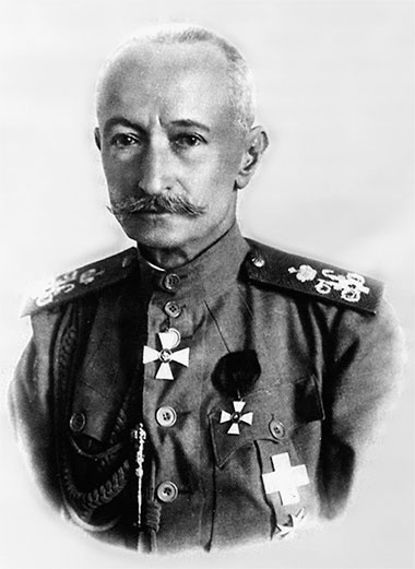 Иллюстрация к книге — Легендарный Корнилов. "Не человек, а стихия" [i_031.jpg]