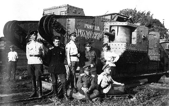 Иллюстрация к книге — Легендарный Корнилов. "Не человек, а стихия" [i_083.jpg]