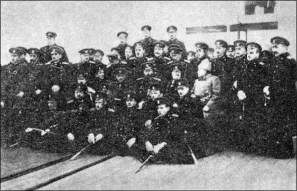 Иллюстрация к книге — Легендарный Колчак. Адмирал и Верховный Правитель России [_211.jpg]