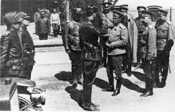 Иллюстрация к книге — Генерал Брусилов. Лучший полководец Первой Мировой войны [_059.jpg]