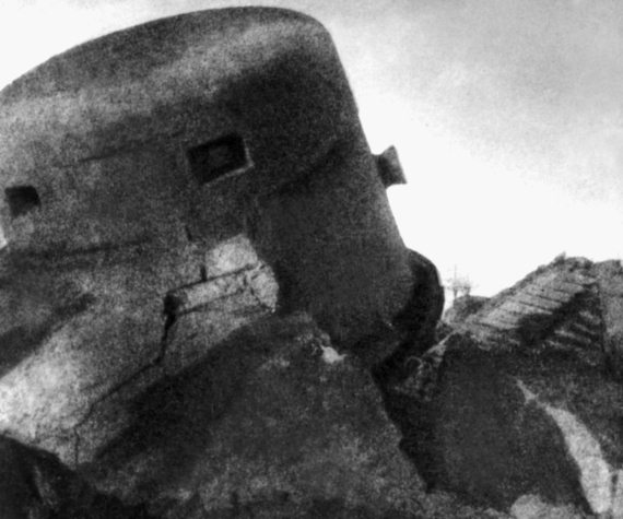 Иллюстрация к книге — "Котлы" 45-го [i_076.jpg]