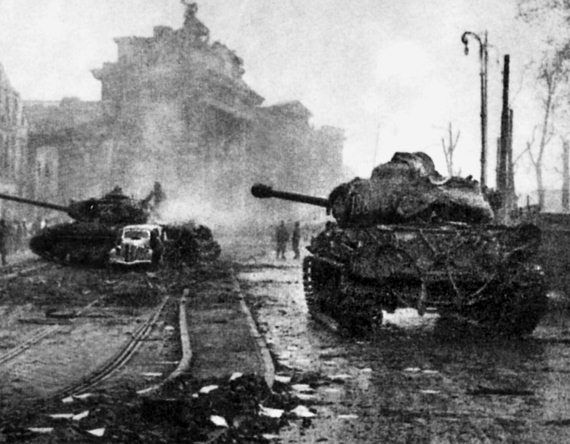 Иллюстрация к книге — "Котлы" 45-го [i_082.jpg]