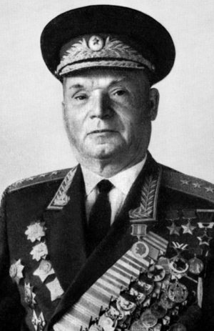 Иллюстрация к книге — "Котлы" 45-го [i_083.jpg]