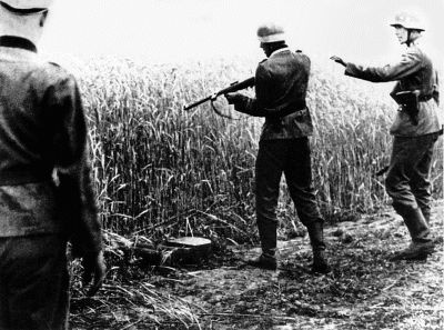 Иллюстрация к книге — Жуков против Гальдера. Схватка военных гениев [i_047.jpg]