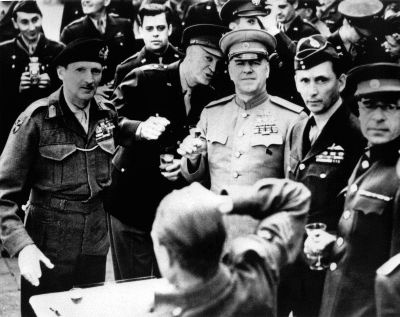 Иллюстрация к книге — Жуков против Гальдера. Схватка военных гениев [i_065.jpg]