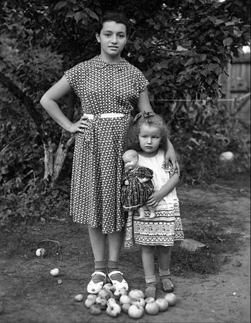 Иллюстрация к книге — Мне всегда везет! Мемуары счастливой женщины [i_016.jpg]