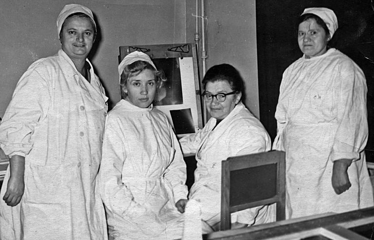 Иллюстрация к книге — Мне всегда везет! Мемуары счастливой женщины [i_021.jpg]