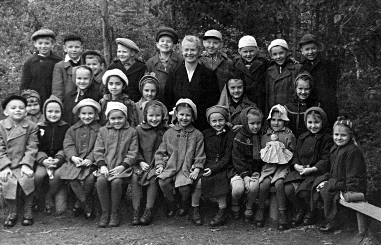 Иллюстрация к книге — Мне всегда везет! Мемуары счастливой женщины [i_052.jpg]