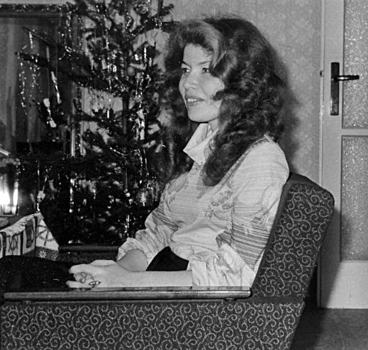 Иллюстрация к книге — Мне всегда везет! Мемуары счастливой женщины [i_082.jpg]