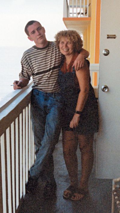 Иллюстрация к книге — Мне всегда везет! Мемуары счастливой женщины [i_120.jpg]