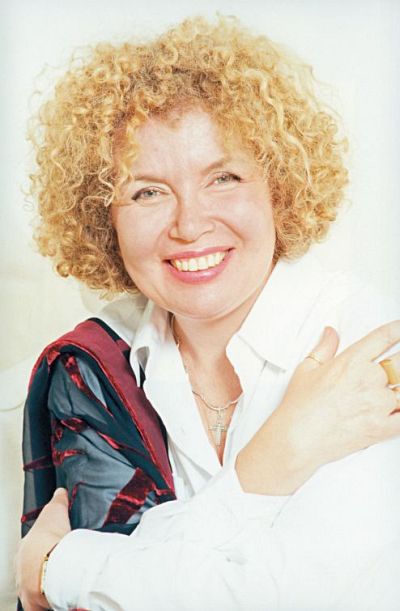 Иллюстрация к книге — Мне всегда везет! Мемуары счастливой женщины [i_129.jpg]