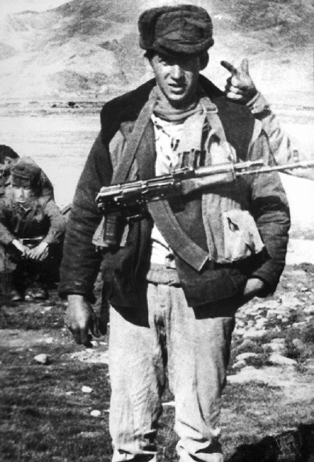 Иллюстрация к книге — Афганский дневник пехотного лейтенанта. "Окопная правда" войны [i_007.jpg]