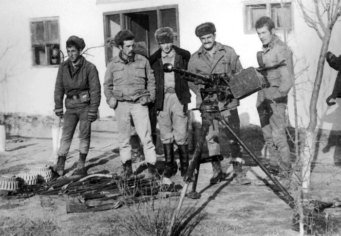 Иллюстрация к книге — Афганский дневник пехотного лейтенанта. "Окопная правда" войны [i_009.jpg]