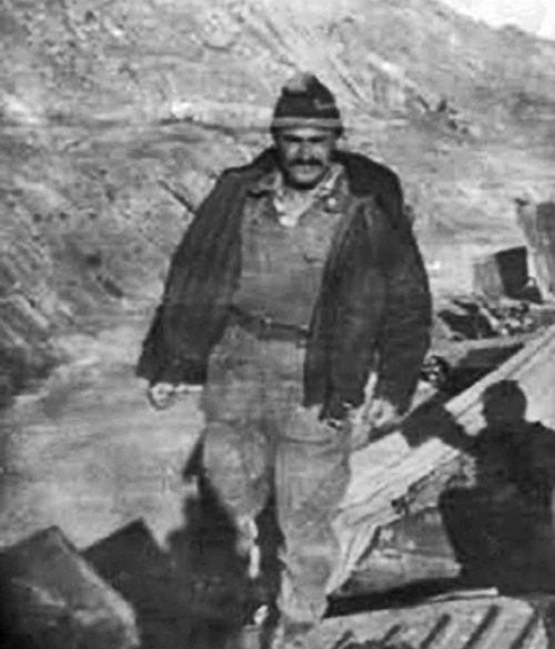 Иллюстрация к книге — Афганский дневник пехотного лейтенанта. "Окопная правда" войны [i_025.jpg]