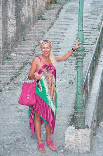 Иллюстрация к книге — Встань и живи, или Там, где другие тормозят, я жму на газ! [imgC896.jpg]