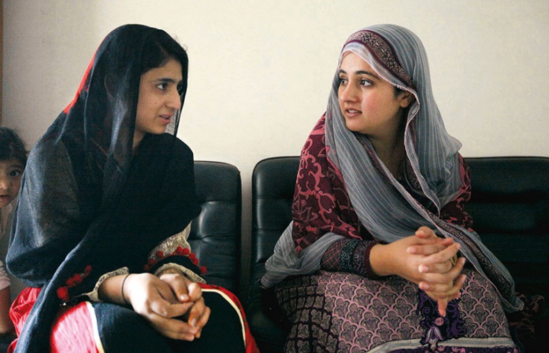 Иллюстрация к книге — Я - Малала. Уникальная история мужества, которая потрясла весь мир [i_038.jpg]