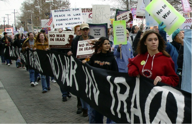 Иллюстрация к книге — Как ненасилие защищает государство [_5.jpg]