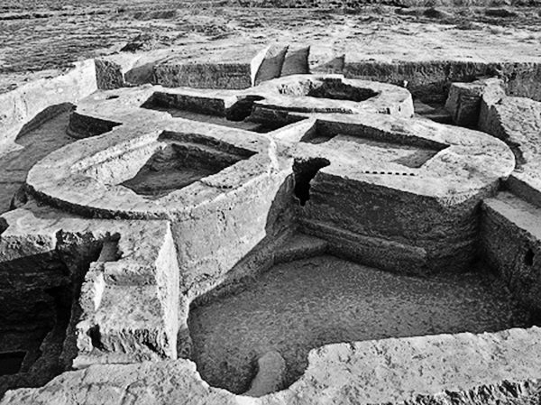 Иллюстрация к книге — История тюрков [i_084.jpg]