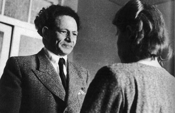 Иллюстрация к книге — Вольф Мессинг. Экстрасенс Сталина [i_022.jpg]