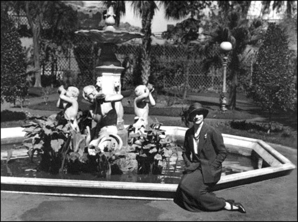 Иллюстрация к книге — Анна Павлова. Жизнь в танце [_151.jpg]