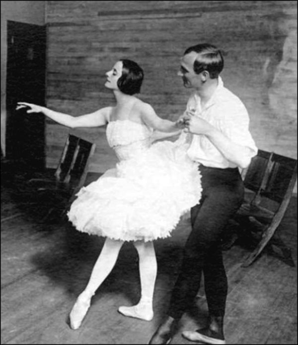 Иллюстрация к книге — Анна Павлова. Жизнь в танце [_181.jpg]