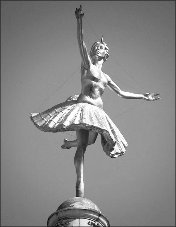 Иллюстрация к книге — Анна Павлова. Жизнь в танце [_223.jpg]