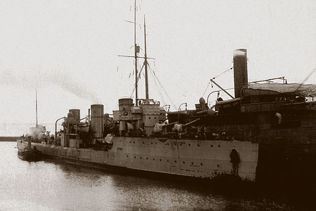 Иллюстрация к книге — Щит и меч Кенигсберга. Альбом [i_064.jpg]