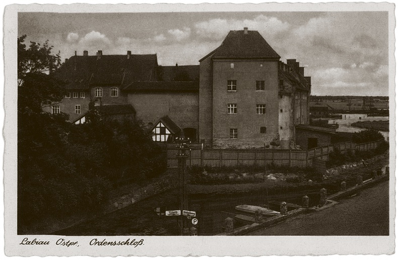 Иллюстрация к книге — Щит и меч Кенигсберга. Альбом [i_075.jpg]