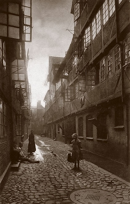 Иллюстрация к книге — Щит и меч Кенигсберга. Альбом [i_138.jpg]