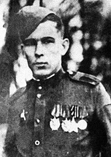 Иллюстрация к книге — Щит и меч Кенигсберга. Альбом [i_243.jpg]