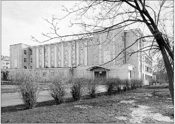 Иллюстрация к книге — Блокадные будни одного района Ленинграда [i_052.jpg]