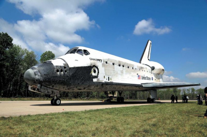 Иллюстрация к книге — Небесные механики [i_046.jpg]